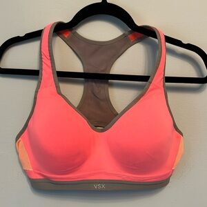 VSX • Padded Sports Bra